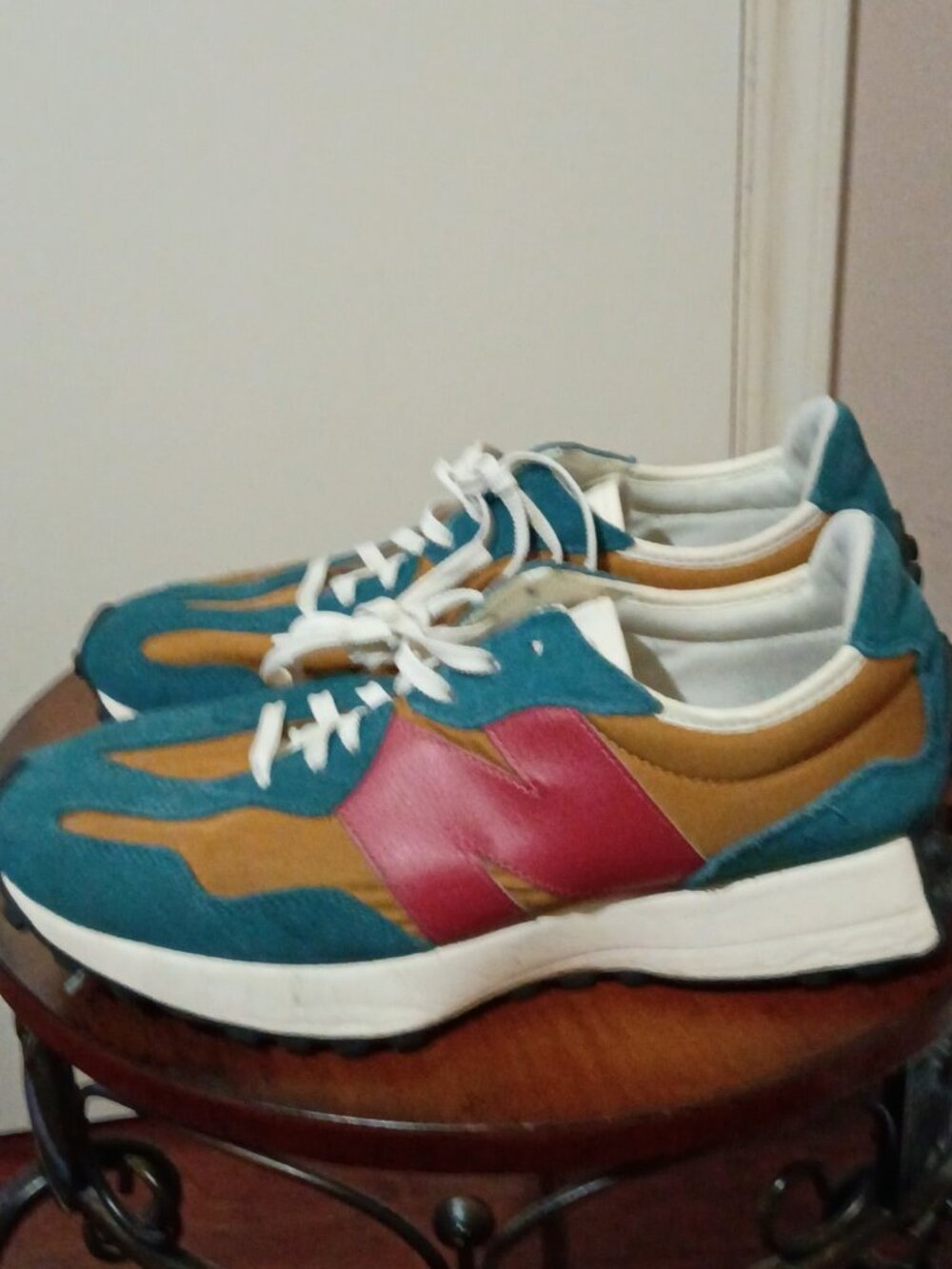 New Balance 327 Womens Size 11 Comfort Lifestyle Sneaker Mountain Teal Workwear - Picture 8 of 13